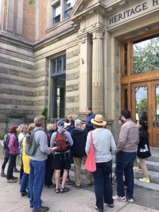 vancouver walking tours